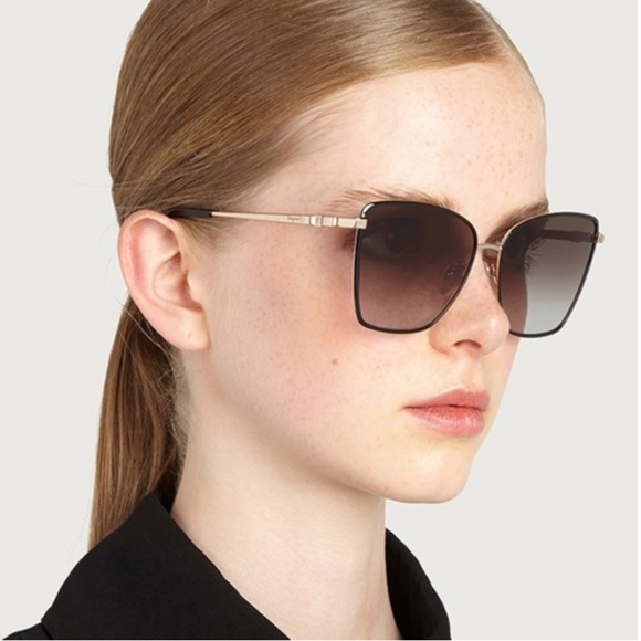 Salvatore Ferragamo Sunglasses, New 215 - Picture 3 of 4